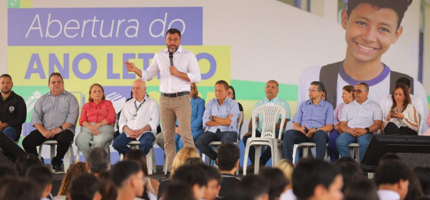 O governador Wilson Lima anunciou, nesta quinta-feira (03), o pagamento da terceira parcela do Fundo de Manutenção e Desenvolvimento do Ensino Fundamental e de Valorização do Magistério (Fundef) para o dia 15 de abril. Mais de 16 mil professores e pedagogos, que atuaram na rede pública estadual entre os anos de 1998 e 2007, serão contemplados.